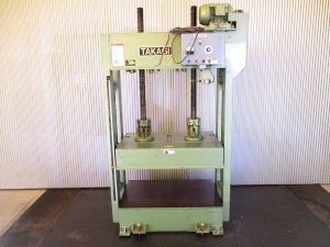 中古機　フラッシュプレス　工作機械　静岡県